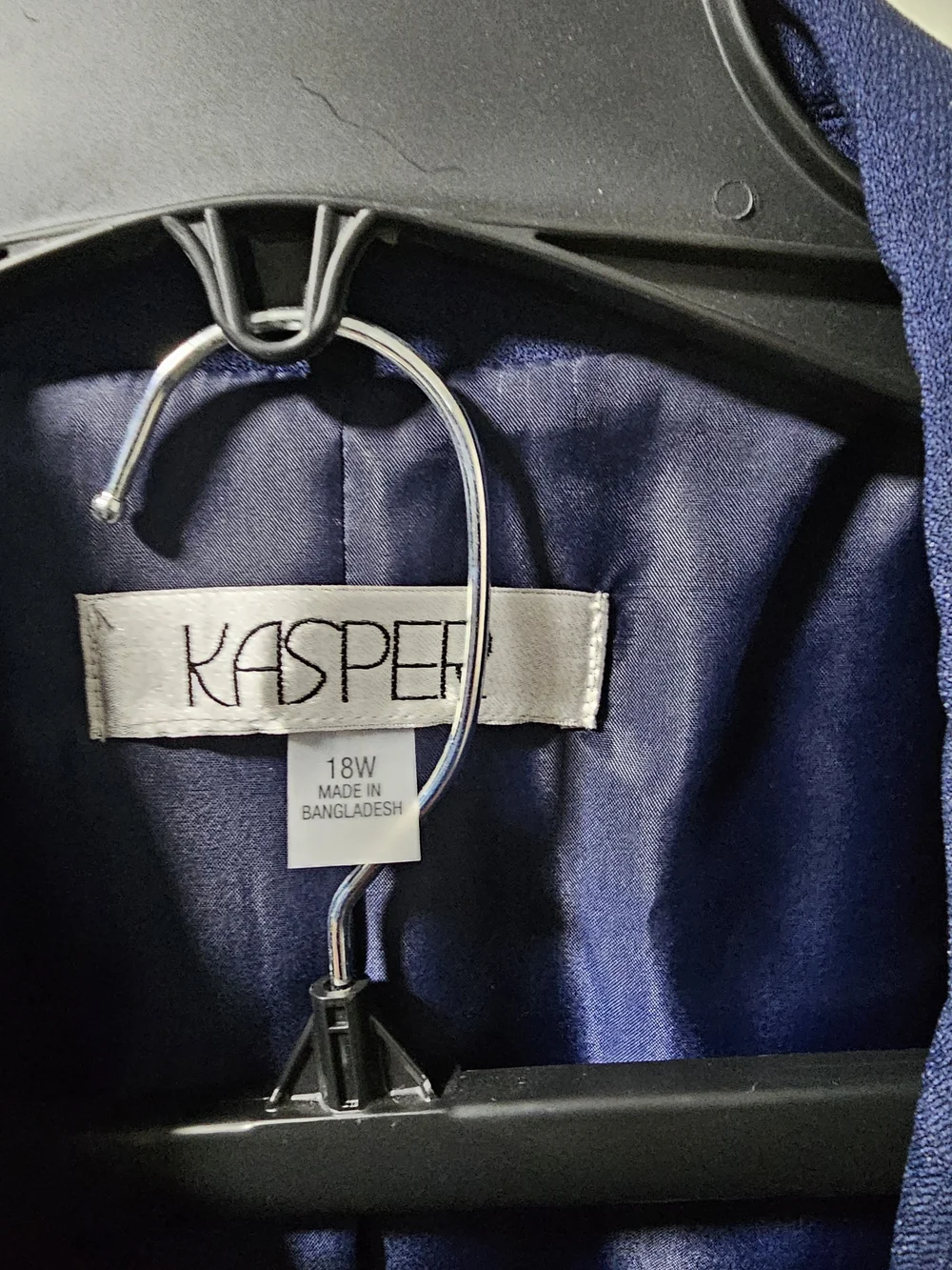 Kasper Indigo/ Navy Blazer & Pants Suit Size 18W NWT - Picture 2 of 8